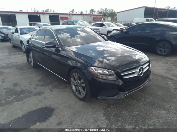 55SWF4JB7JU249655 2018 MERCEDES-BENZ C-KLASSE - Image 1