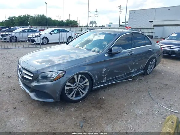 55SWF4JB7JU263443 2018 MERCEDES-BENZ C-KLASSE - Image 2