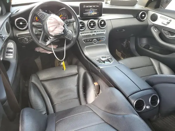 55SWF4JB7JU268559 2018 MERCEDES-BENZ C-KLASSE - Image 8