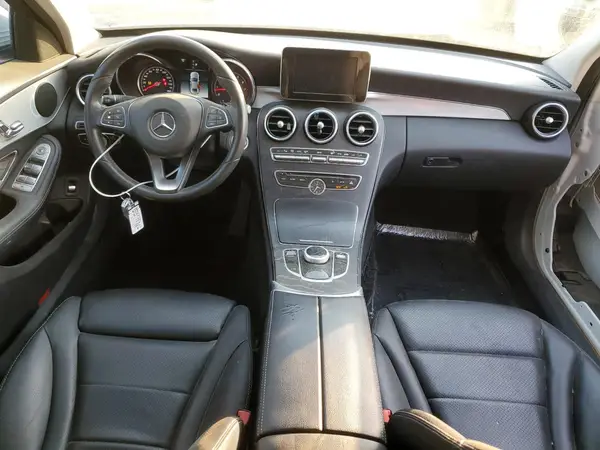 55SWF4JB7JU271087 2018 MERCEDES-BENZ C-KLASSE - Image 8