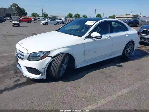 55SWF4JB8GU119084 2016 MERCEDES-BENZ C-KLASSE - Image 2