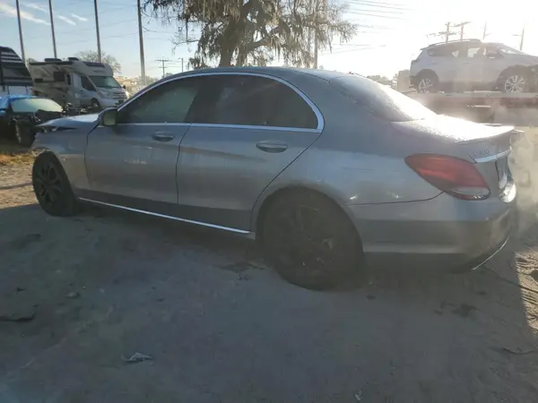 55SWF4JB8GU123541 2016 MERCEDES-BENZ C-KLASSE - Image 2