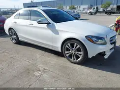 55SWF4JB8GU128268 2016 MERCEDES-BENZ C-KLASSE