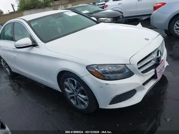 55SWF4JB8GU146074 2016 MERCEDES-BENZ C-KLASSE - Image 1