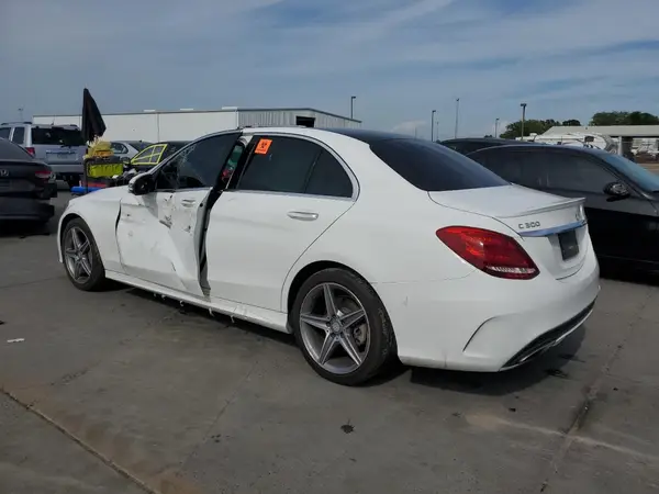 55SWF4JB8GU152473 2016 MERCEDES-BENZ C-KLASSE - Image 2