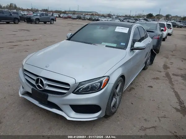 55SWF4JB8HU200748 2017 MERCEDES-BENZ C-KLASSE - Image 2