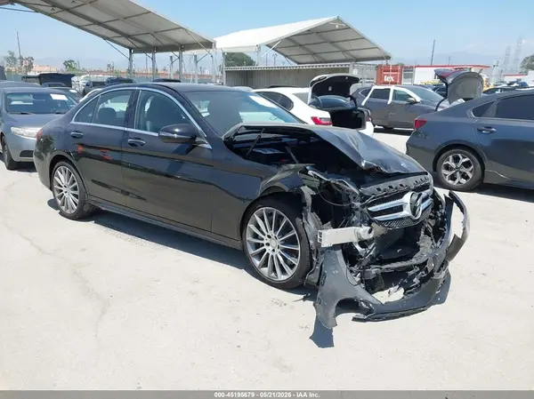 55SWF4JB8HU202645 2017 MERCEDES-BENZ C-KLASSE - Image 1