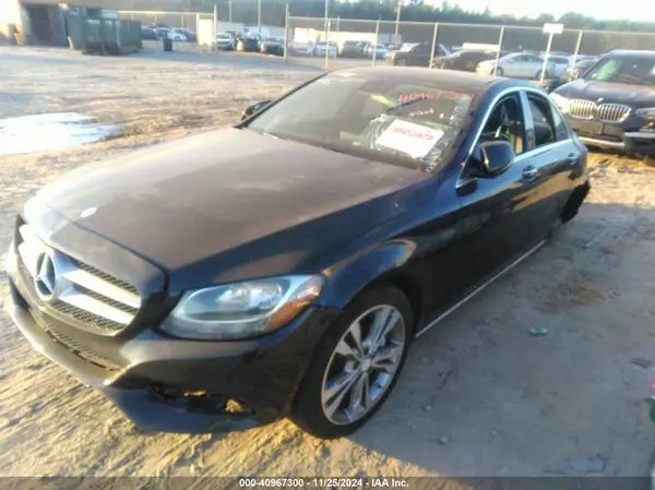 55SWF4JB8HU203827 2017 MERCEDES-BENZ C-KLASSE - Image 2