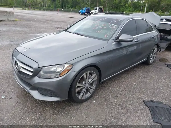 55SWF4JB8HU208316 2017 MERCEDES-BENZ C-KLASSE - Image 2