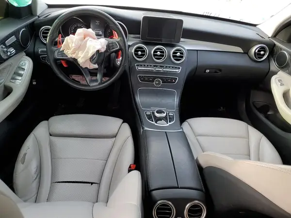 55SWF4JB8HU211314 2017 MERCEDES-BENZ C-KLASSE - Image 8