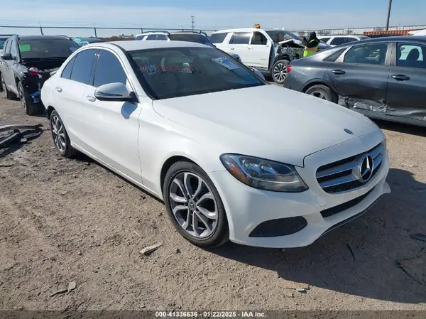 55SWF4JB8HU215346 2017 MERCEDES-BENZ C-KLASSE - Image 1
