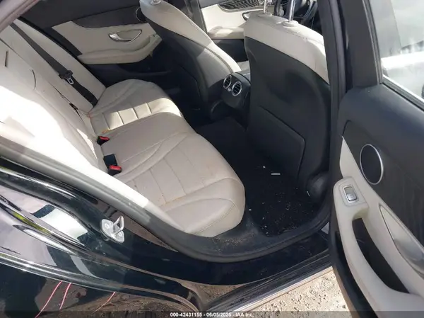 55SWF4JB8HU218764 2017 MERCEDES-BENZ C-KLASSE - Image 8