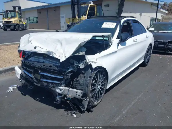 55SWF4JB8HU225438 2017 MERCEDES-BENZ C-KLASSE - Image 2