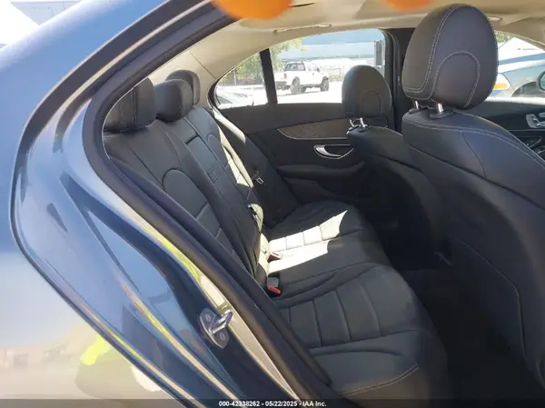 55SWF4JB8HU233507 2017 MERCEDES-BENZ C-KLASSE - Image 8