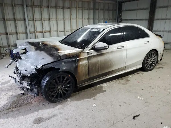 55SWF4JB8JU237417 2018 MERCEDES-BENZ C-KLASSE - Image 1