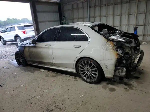 55SWF4JB8JU237417 2018 MERCEDES-BENZ C-KLASSE - Image 2