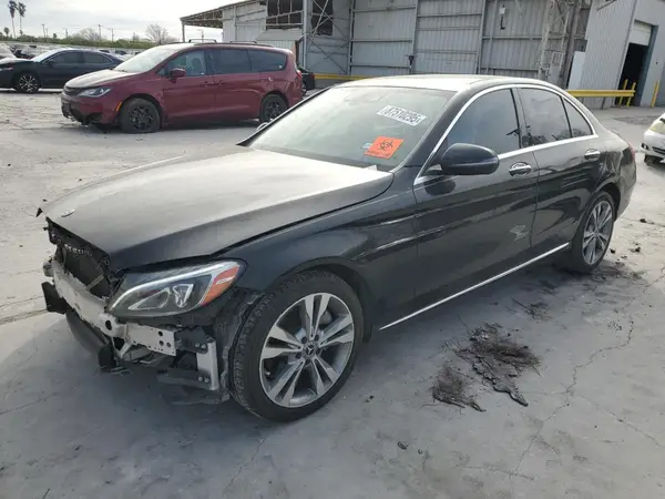 55SWF4JB8JU243041 2018 MERCEDES-BENZ C-KLASSE - Image 1