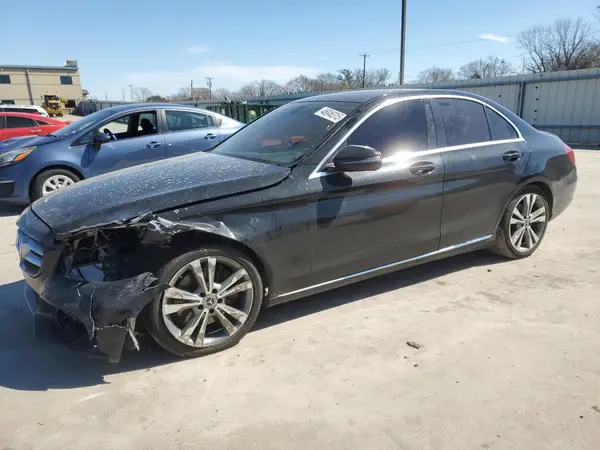 55SWF4JB8JU246277 2018 MERCEDES-BENZ C-KLASSE - Image 1