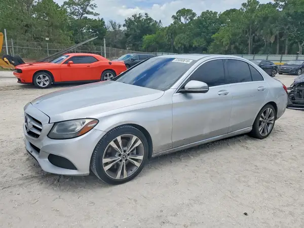 55SWF4JB8JU246411 2018 MERCEDES-BENZ C-KLASSE - Image 1