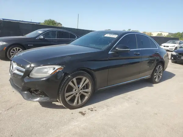 55SWF4JB8JU257649 2018 MERCEDES-BENZ C-KLASSE - Image 1