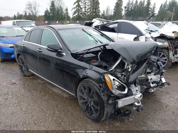 55SWF4JB8JU261457 2018 MERCEDES-BENZ C-KLASSE - Image 1