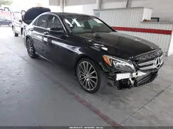 55SWF4JB9GU130823 2016 MERCEDES-BENZ C-KLASSE