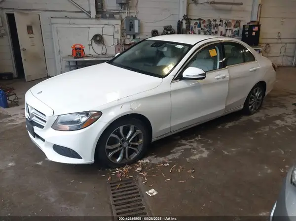 55SWF4JB9GU146939 2016 MERCEDES-BENZ C-KLASSE - Image 2