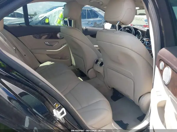 55SWF4JB9GU153342 2016 MERCEDES-BENZ C-KLASSE - Image 8