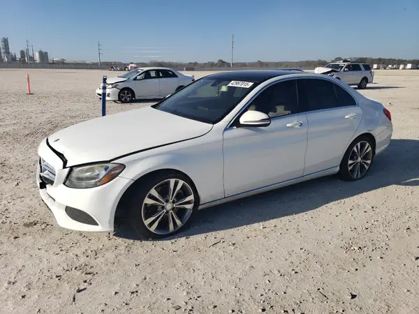 55SWF4JB9GU165586 2016 MERCEDES-BENZ C-KLASSE - Image 1
