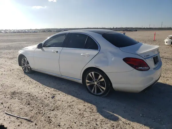 55SWF4JB9GU165586 2016 MERCEDES-BENZ C-KLASSE - Image 2