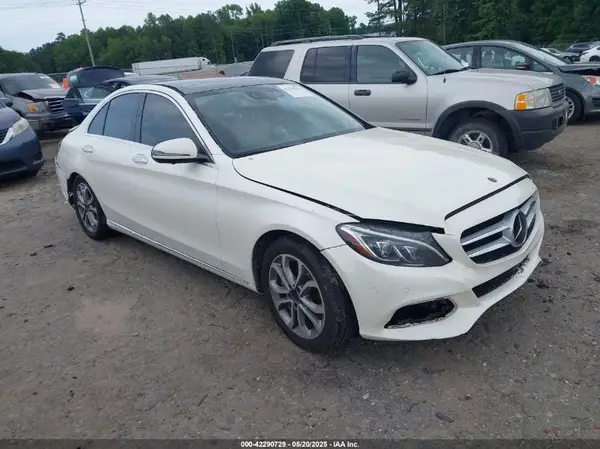 55SWF4JB9HU179554 2017 MERCEDES-BENZ C-KLASSE - Image 1
