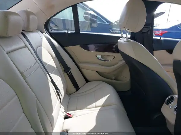 55SWF4JB9HU190991 2017 MERCEDES-BENZ C-KLASSE - Image 8