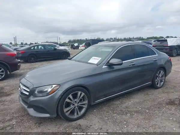 55SWF4JB9HU205974 2017 MERCEDES-BENZ C-KLASSE - Image 2