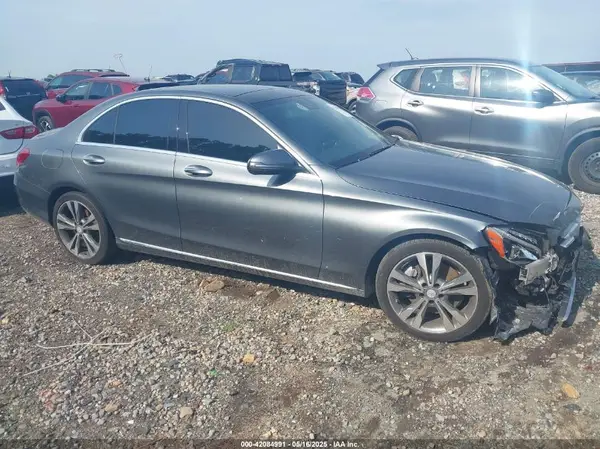 55SWF4JB9HU209300 2017 MERCEDES-BENZ C-KLASSE - Image 1