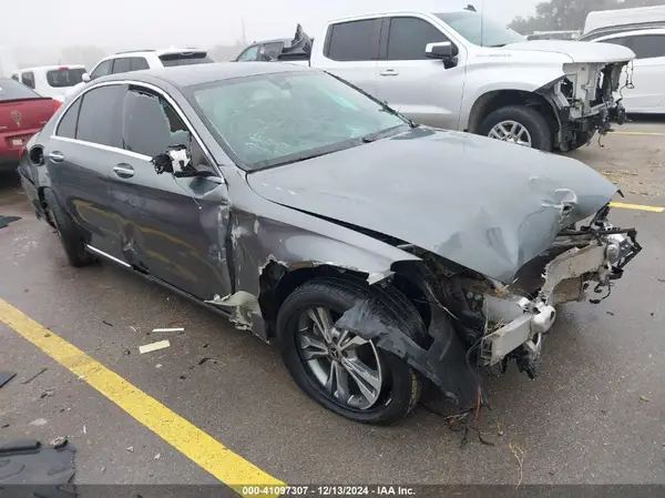 55SWF4JB9HU216439 2017 MERCEDES-BENZ C-KLASSE - Image 1