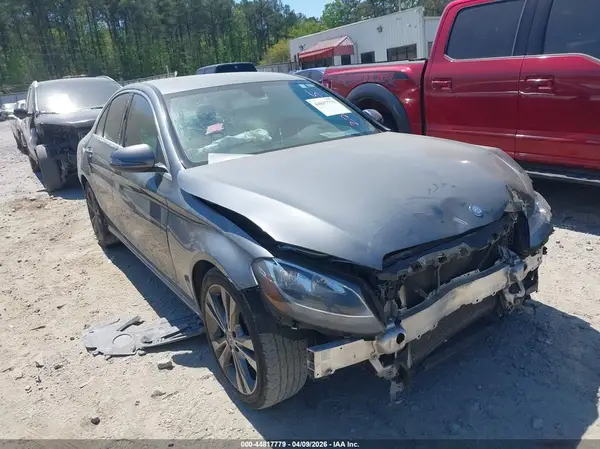 55SWF4JB9HU225805 2017 MERCEDES-BENZ C-KLASSE - Image 1