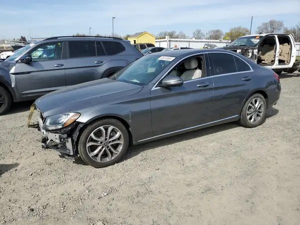 55SWF4JB9JU237345 2018 MERCEDES-BENZ C-KLASSE - Image 1