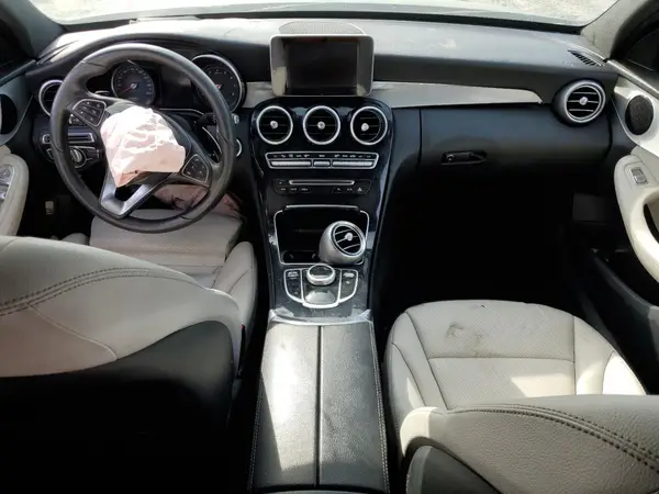 55SWF4JB9JU237345 2018 MERCEDES-BENZ C-KLASSE - Image 8