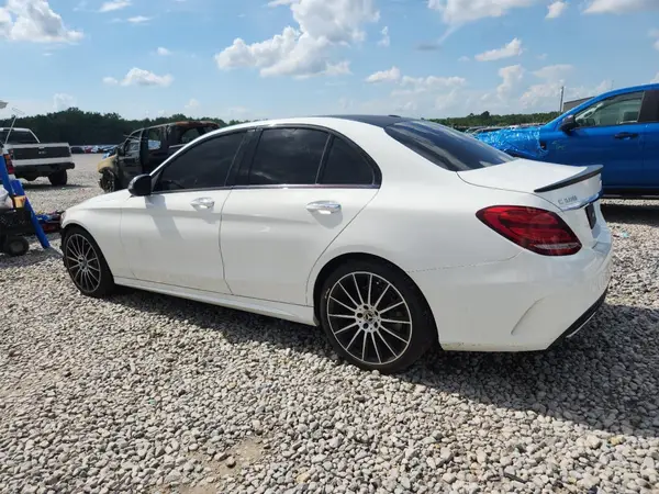 55SWF4JB9JU250841 2018 MERCEDES-BENZ C-KLASSE - Image 2