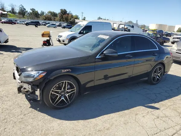 55SWF4JB9JU250919 2018 MERCEDES-BENZ C-KLASSE - Image 1