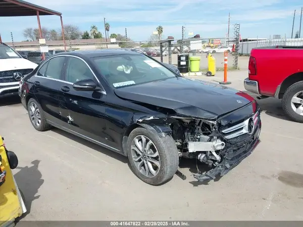 55SWF4JB9JU252220 2018 MERCEDES-BENZ C-KLASSE - Image 1