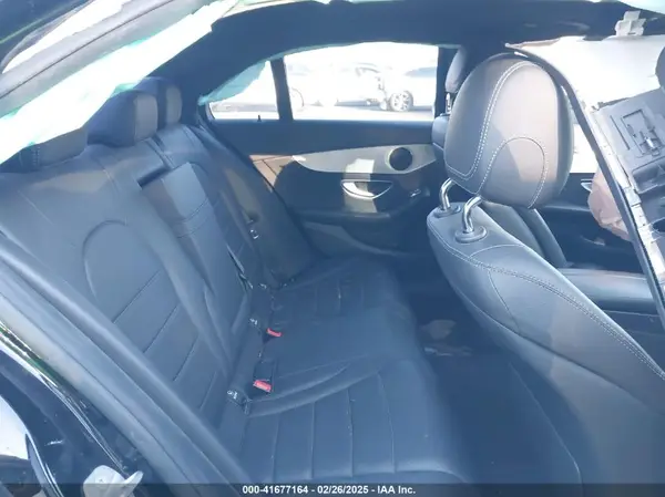 55SWF4JB9JU275433 2018 MERCEDES-BENZ C-KLASSE - Image 8