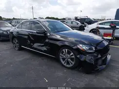 55SWF4JB9JU280261 2018 MERCEDES-BENZ C-KLASSE