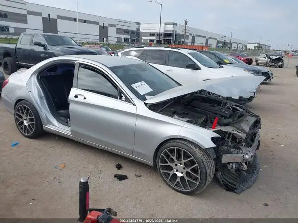 55SWF4JBXGU131690 2016 MERCEDES-BENZ C-KLASSE - Image 1