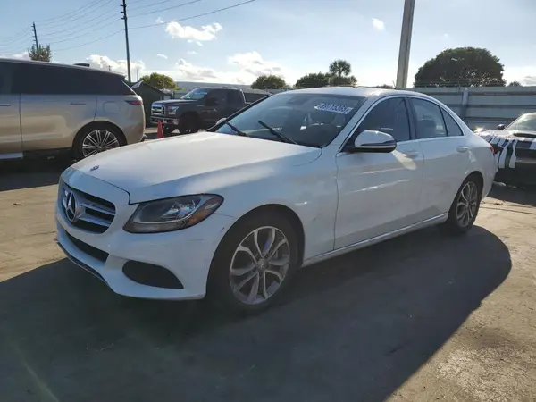 55SWF4JBXGU152829 2016 MERCEDES-BENZ C-KLASSE - Image 1