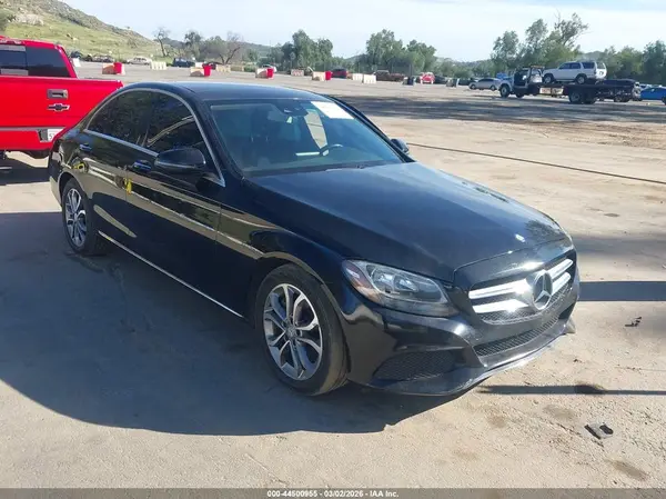 55SWF4JBXHU186822 2017 MERCEDES-BENZ C-KLASSE - Image 1