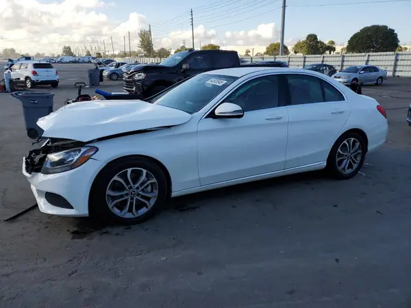 55SWF4JBXHU231791 2017 MERCEDES-BENZ C-KLASSE - Image 1