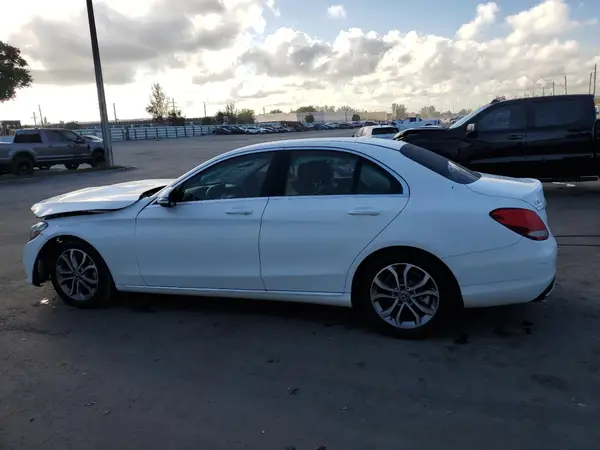 55SWF4JBXHU231791 2017 MERCEDES-BENZ C-KLASSE - Image 2