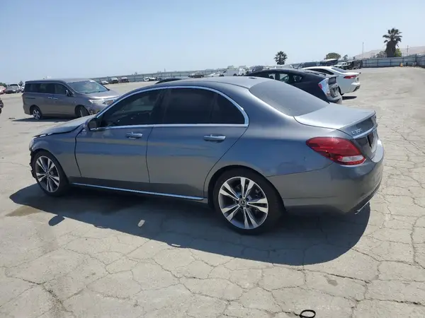55SWF4JBXJU236950 2018 MERCEDES-BENZ C-KLASSE - Image 2