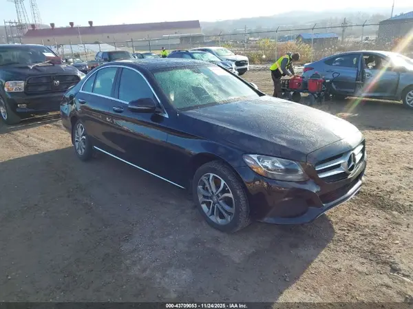 55SWF4KB0GU164017 2016 MERCEDES-BENZ C-KLASSE - Image 1